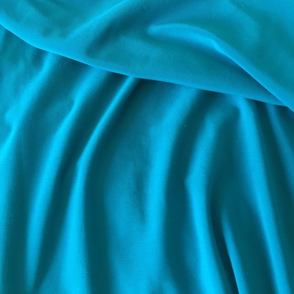 🌸2 for 1🌸✨NWOT✨Turquoise Tunic - Made in Canada - Picture 2 of 4